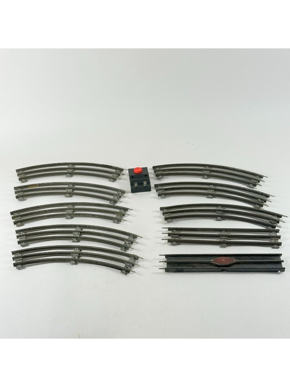 Vintage Lionel O27 Gauge Track W/Remote Control Switch, 8 Curved & 2 Straights